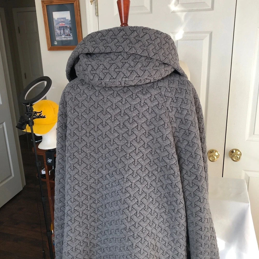 Gallery Charcoal Patterned Knit Hooded Coat - Picture 10 of 12